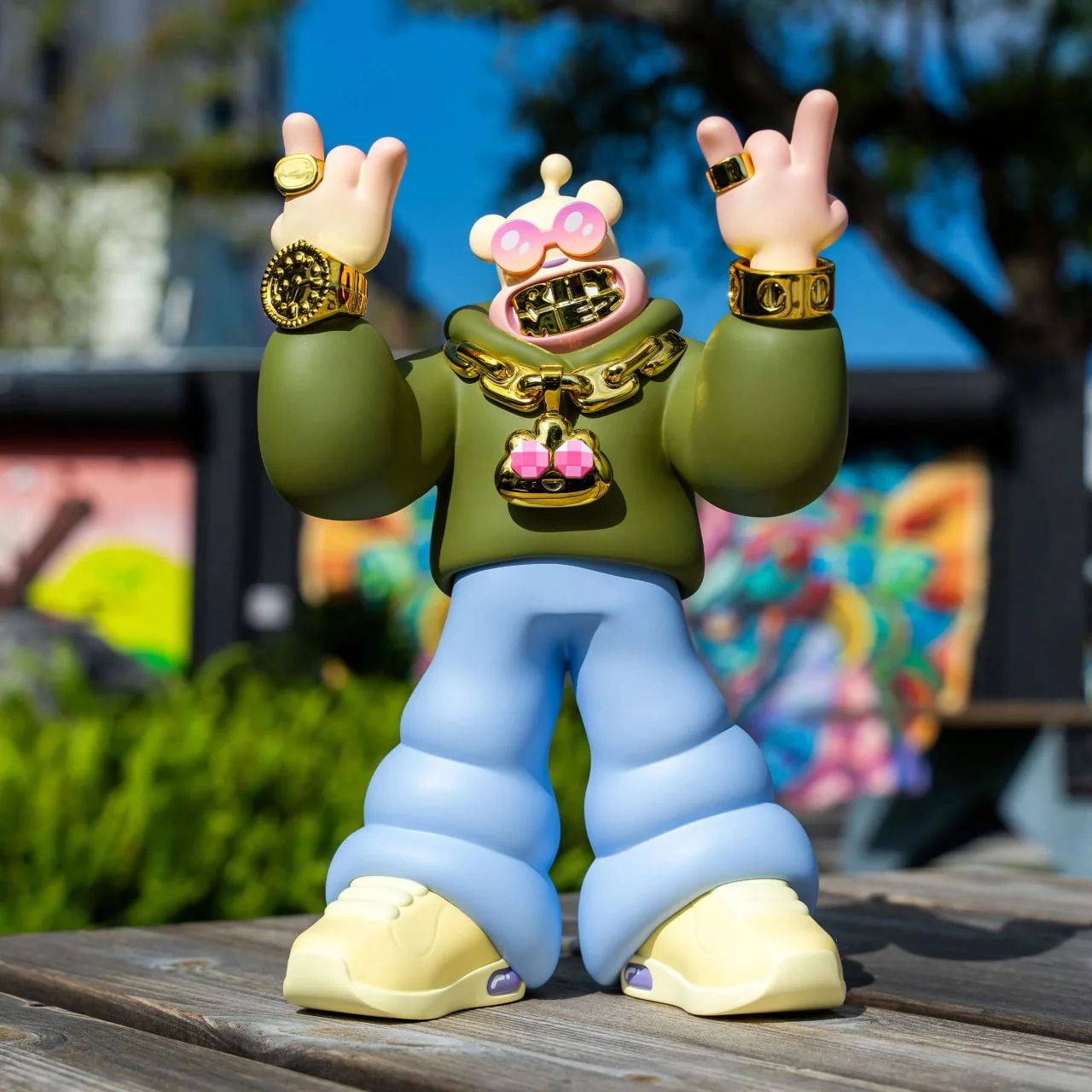 ФИГУРА SUPERPLASTIC X RHYMEZLIKEDIMEZ FILTH-E 22 СМ