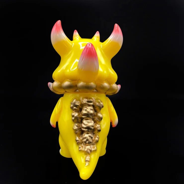 ФИГУРА THE LITTLE HUT T9G RANGEAS JR. SOFUBI (GOLDEN DRAGON) 11 СМ
