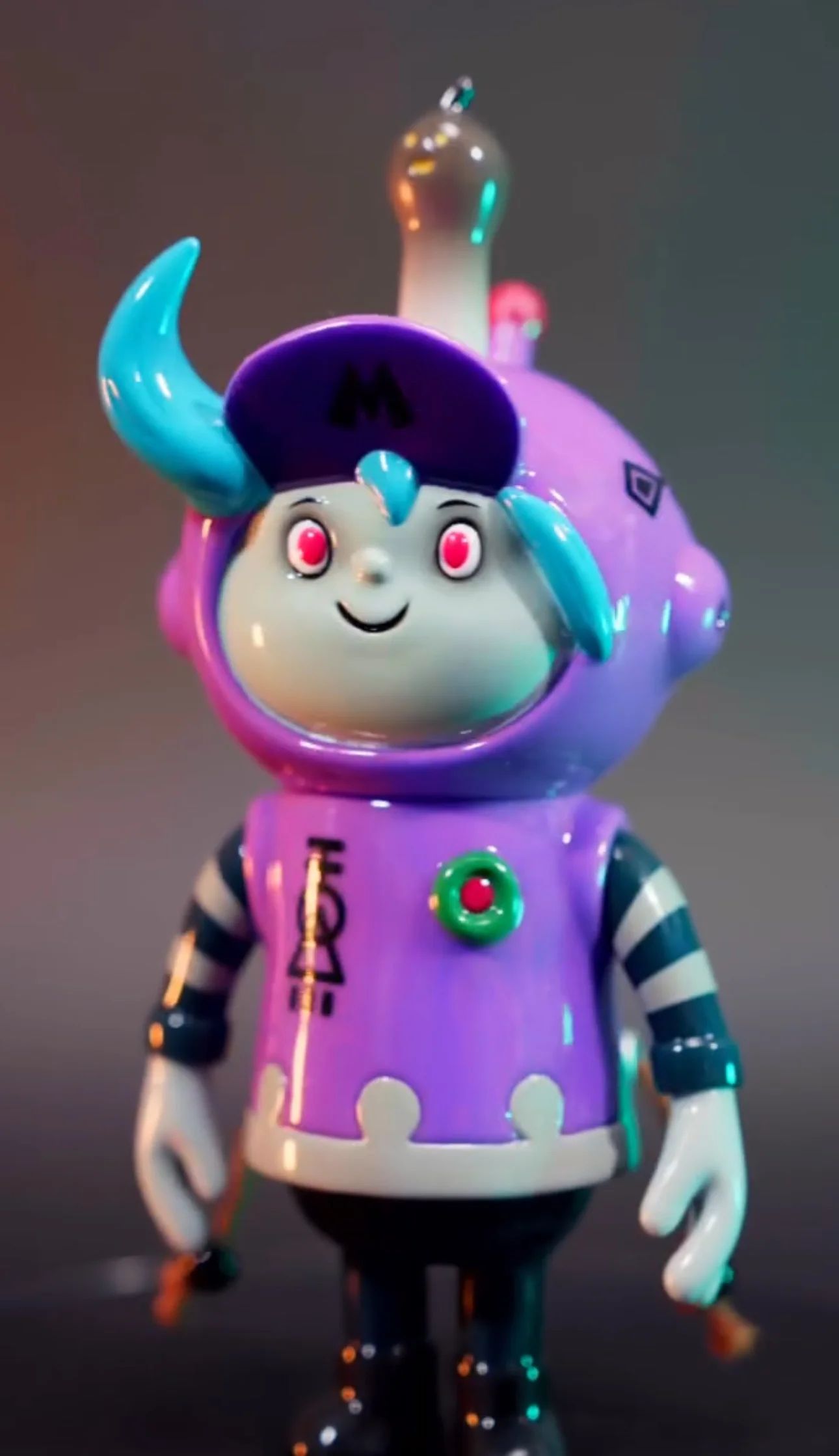 ФИГУРА DCON23 HOW2WORK HERO P-MAN SOFUBI PURPLE 18 СМ