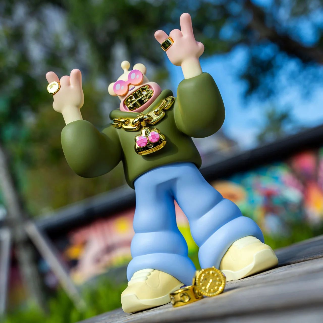 ФИГУРА SUPERPLASTIC X RHYMEZLIKEDIMEZ FILTH-E 22 СМ - 3