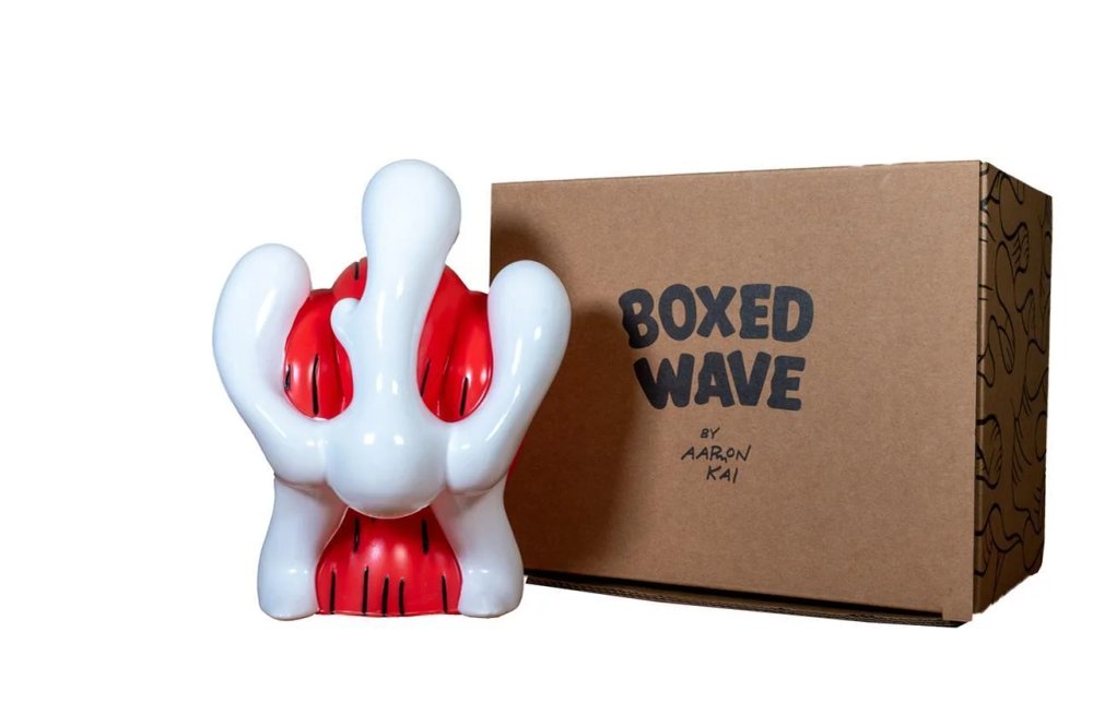 ФИГУРА AARON KAI BOXED WAVE ORIGINAL 20 СМ