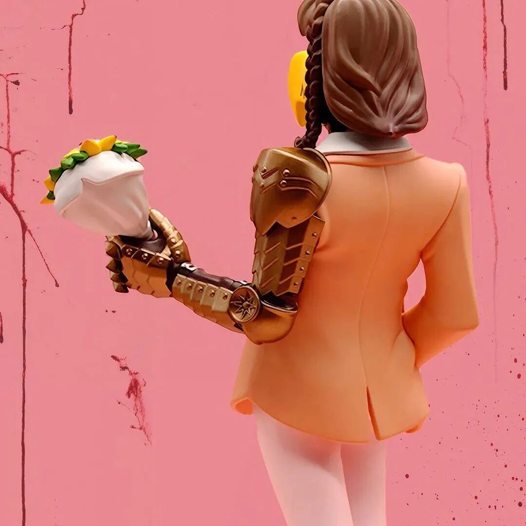 ФИГУРА SUPERPLASTIC X POST MALONE - THE LEGEND OF MALONE FIGURE 30 СМ - 3