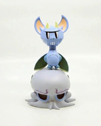 STRIFE & SIRE VINYL FIGURE (STANDARD VERSION)