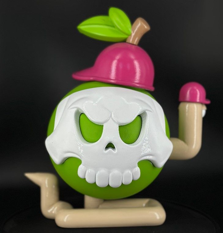 ФИГУРА ИВАН КРОС СЫТЫЙ ЧЕРВЬ - 2