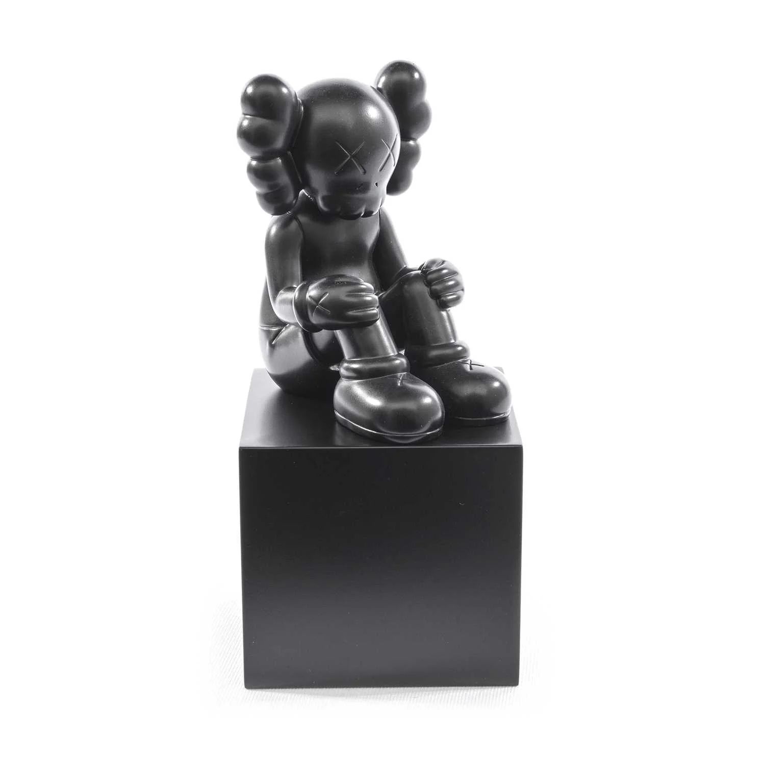 ФИГУРА KAWS WATCHING BRONZE 15 CM - 2