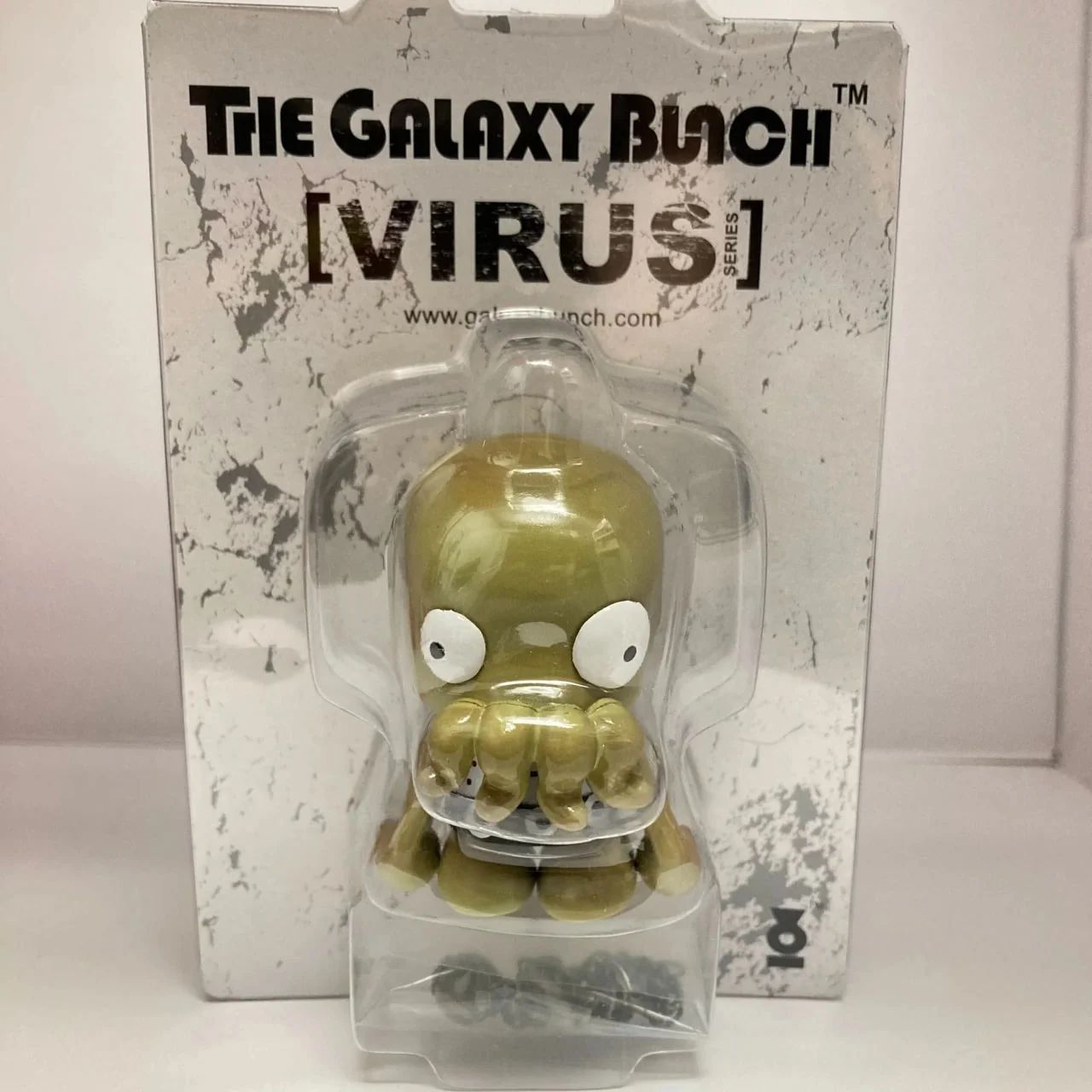 ФИГУРА THE GALAXY BUNCH: VIRUS PROJECT - OCTOBOT 7 СМ