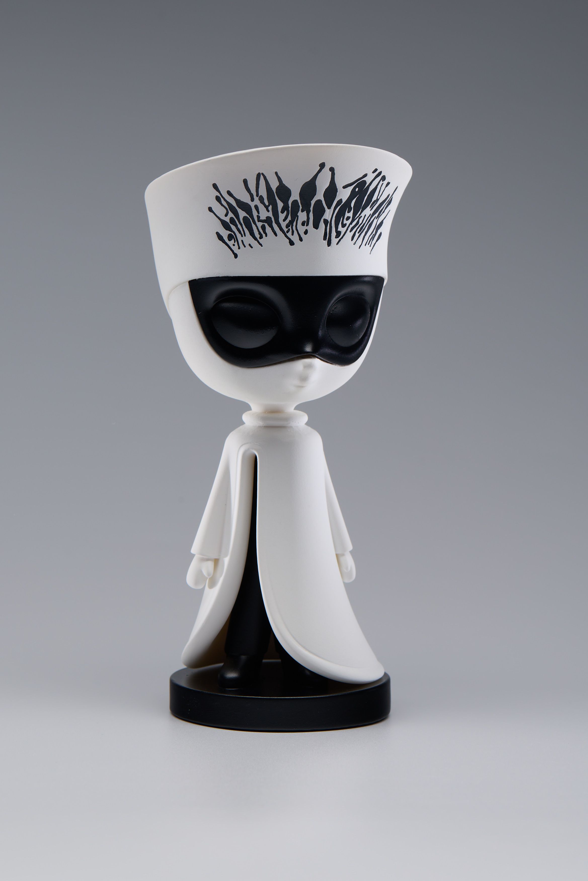 ФИГУРА ЗЕМОВА ЮЛИЯ ZE-MOOV REGENT 15 СМ - 2